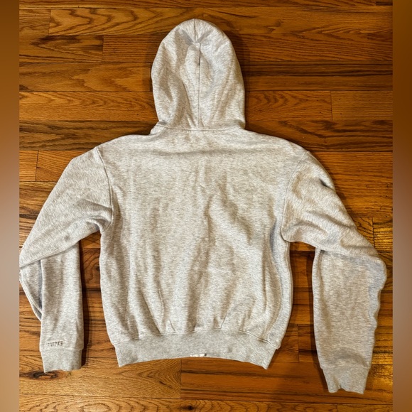 SKIMS Cotton Fleece Classic Zip Hoodie in Light Heather Gray - Picture 4 of 7